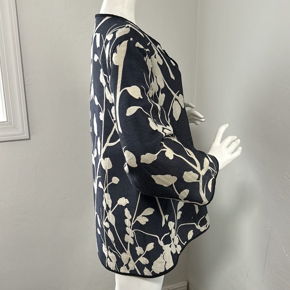 Reversible jacket - Picture 4 of 8